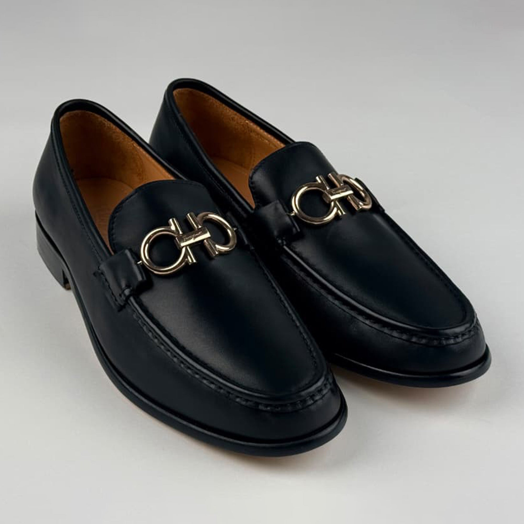 Ferragamo Rolo brushed leather loafers Black