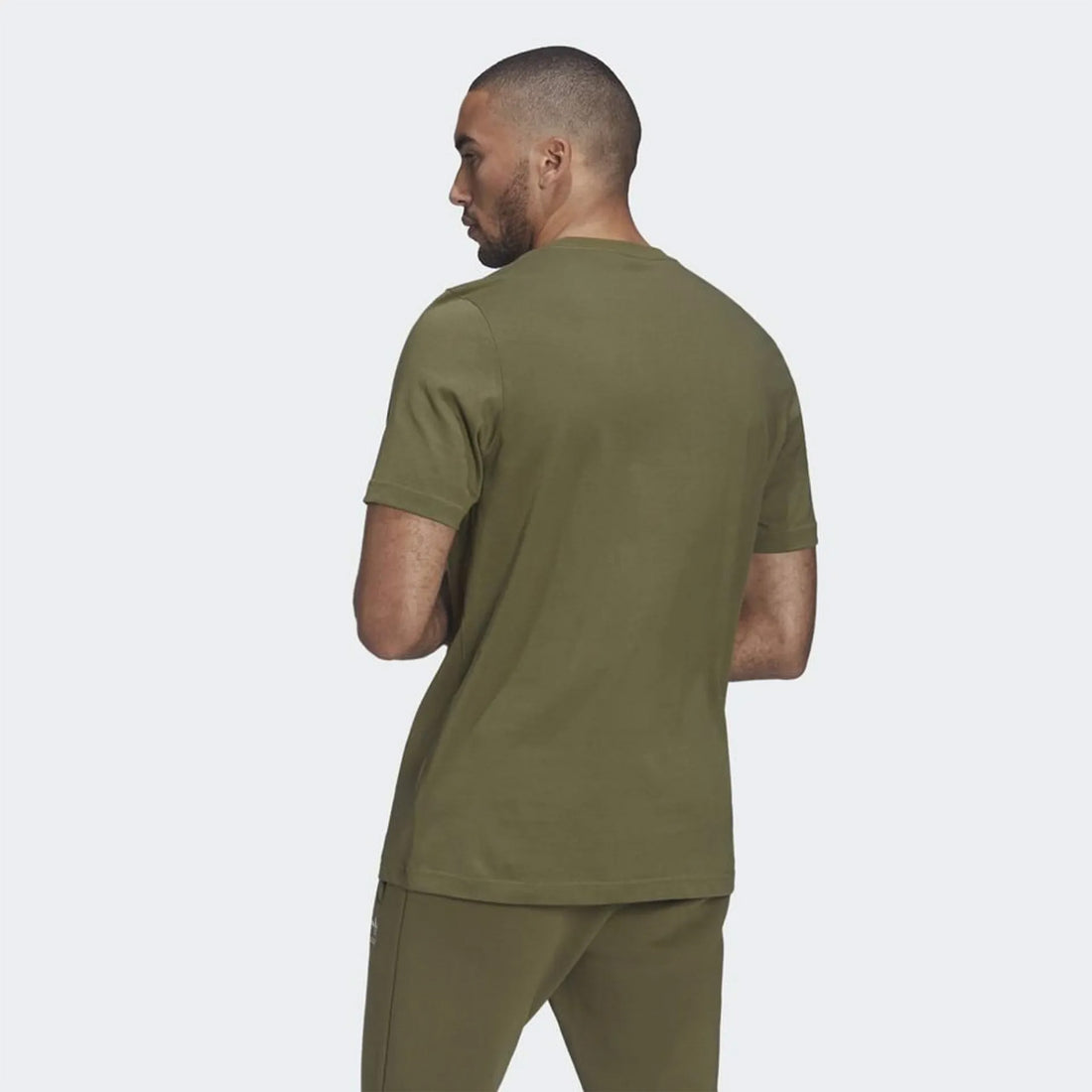 AD Trefoil Essentials Tee Olive Green