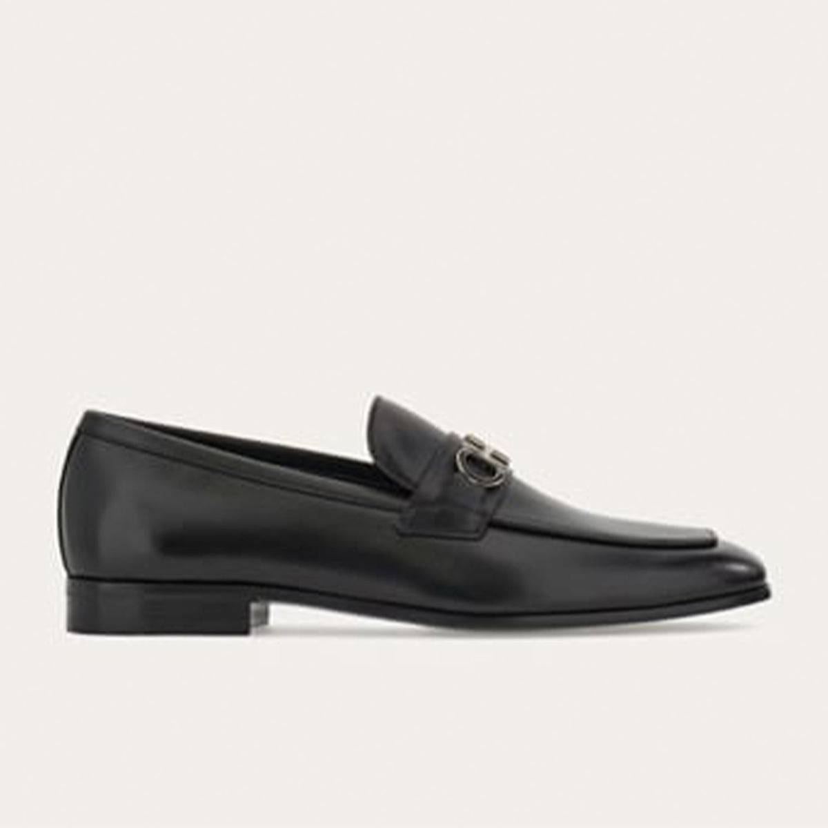 Ferragamo loafer Moccasin with Gancini ornament Black