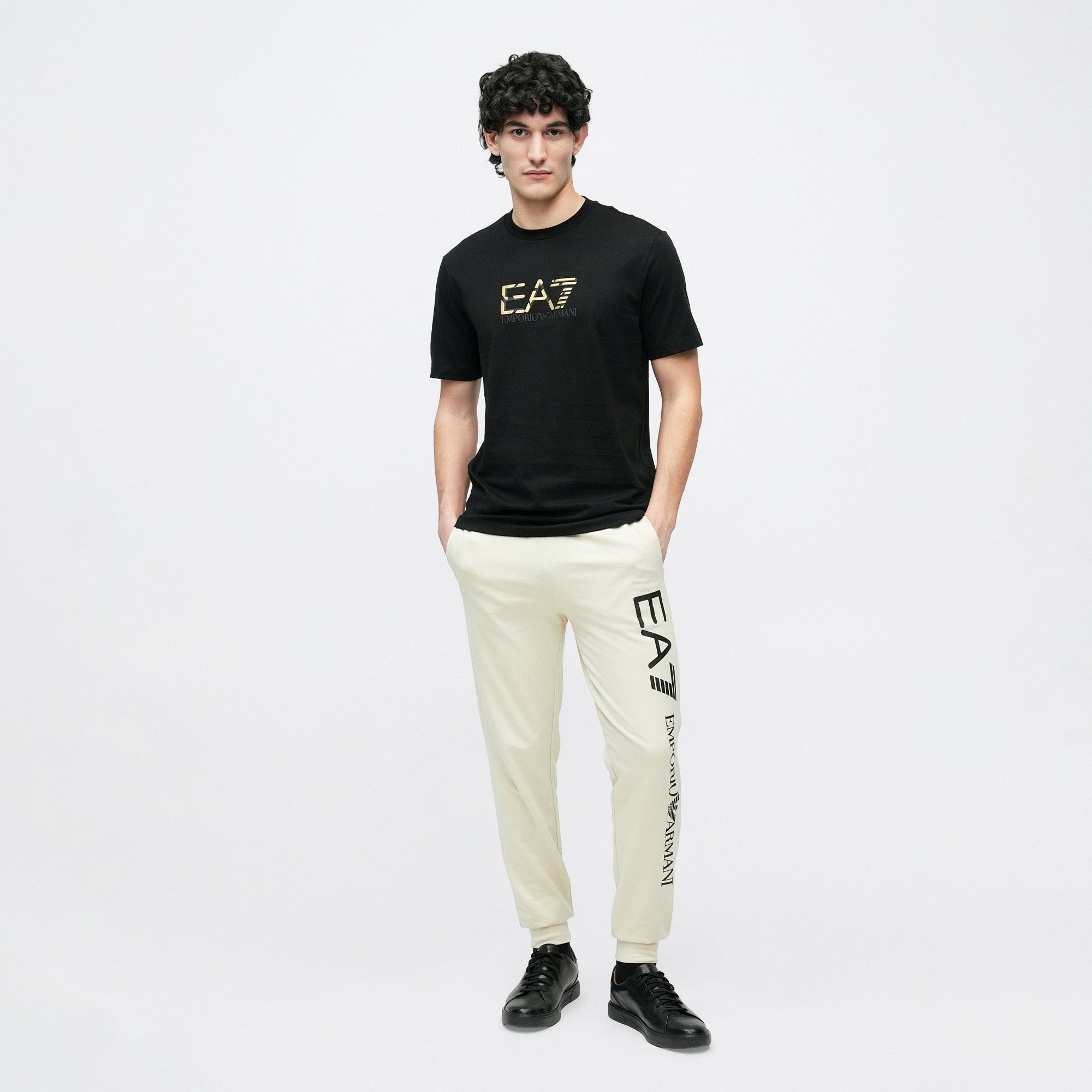 EA7 TRAIN PREMIUM LABEL SPECIAL LOGO UNISEX Print Tee Black