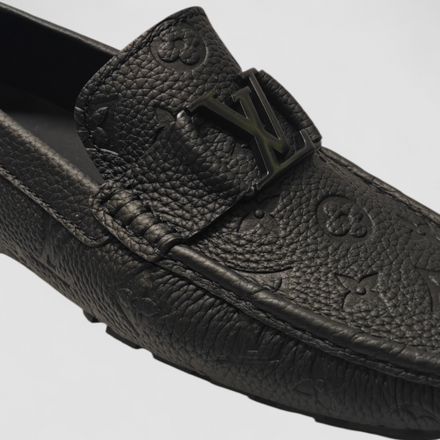 LOUIS VUITTON Embossed Loafers Black 1:1