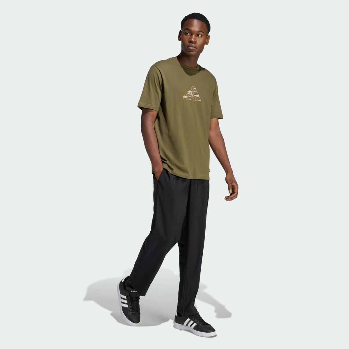 Adidas CAMO EXPLORER GRAPHIC T-SHIRT Olive Green