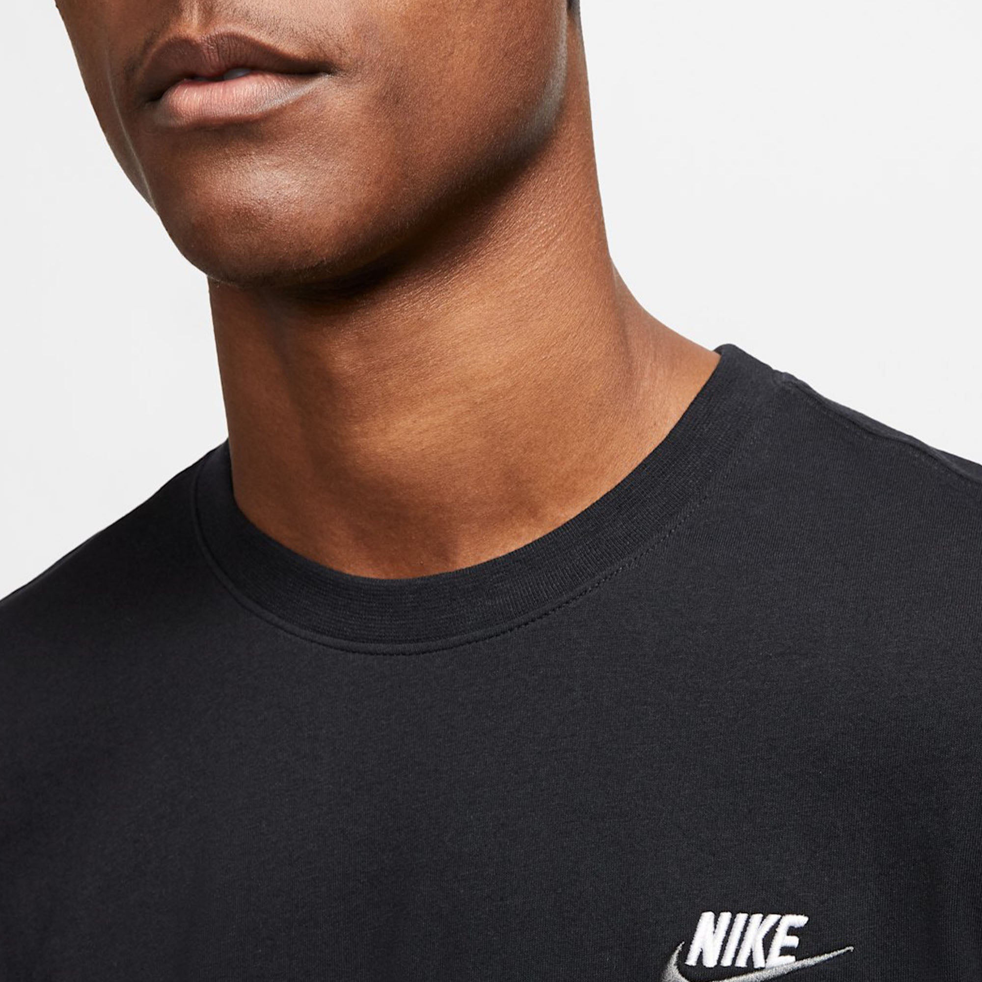 Nike Sportswear Club Men's T-Shirt (Black)