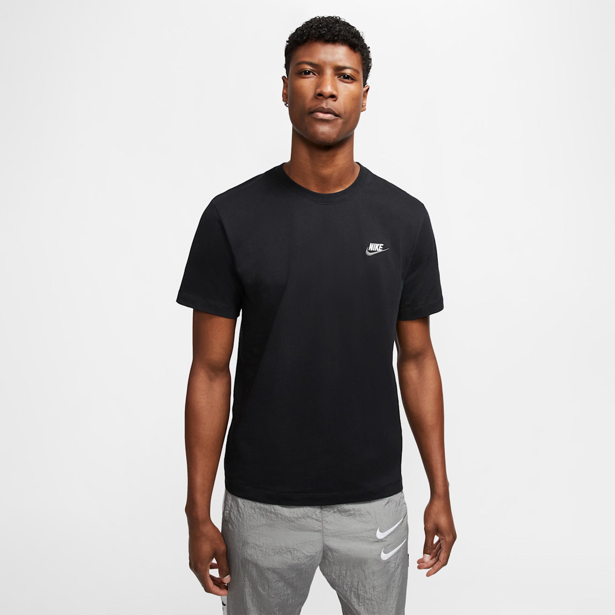 Nike Sportswear Club Men's T-Shirt (Black)