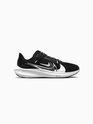 Nike Pegasus 40 Triple Tick