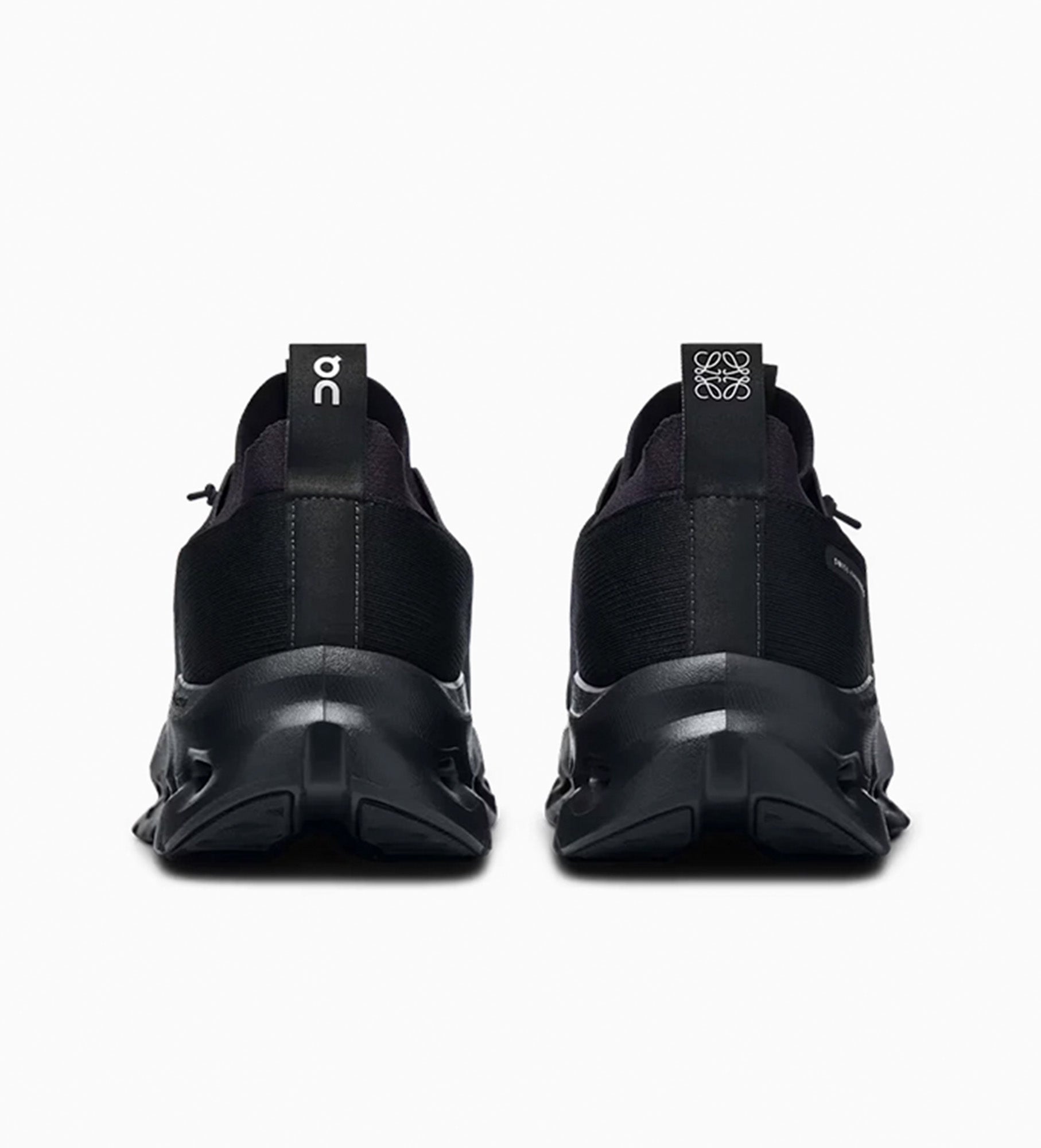 Cloudtilt LOEWE All Black Limited edition