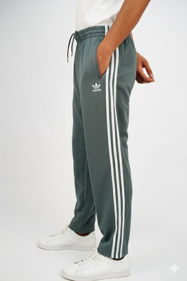 AD-Essentials 3-Stripes Dark Gray Pants